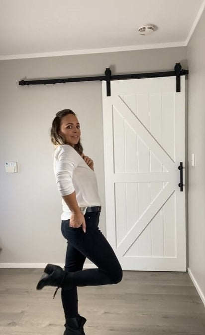 MERINO JUMPER PLAIN TRIM ROUND CREW NECK - MERINO JUMPER PLAIN TRIM ROUND CREW NECK - Ebony Boutique NZ