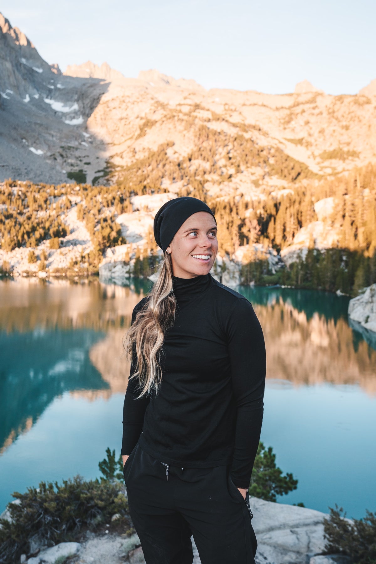 EBAS515.COLOUR.A-O MERINO ROLL NECK JUMPER