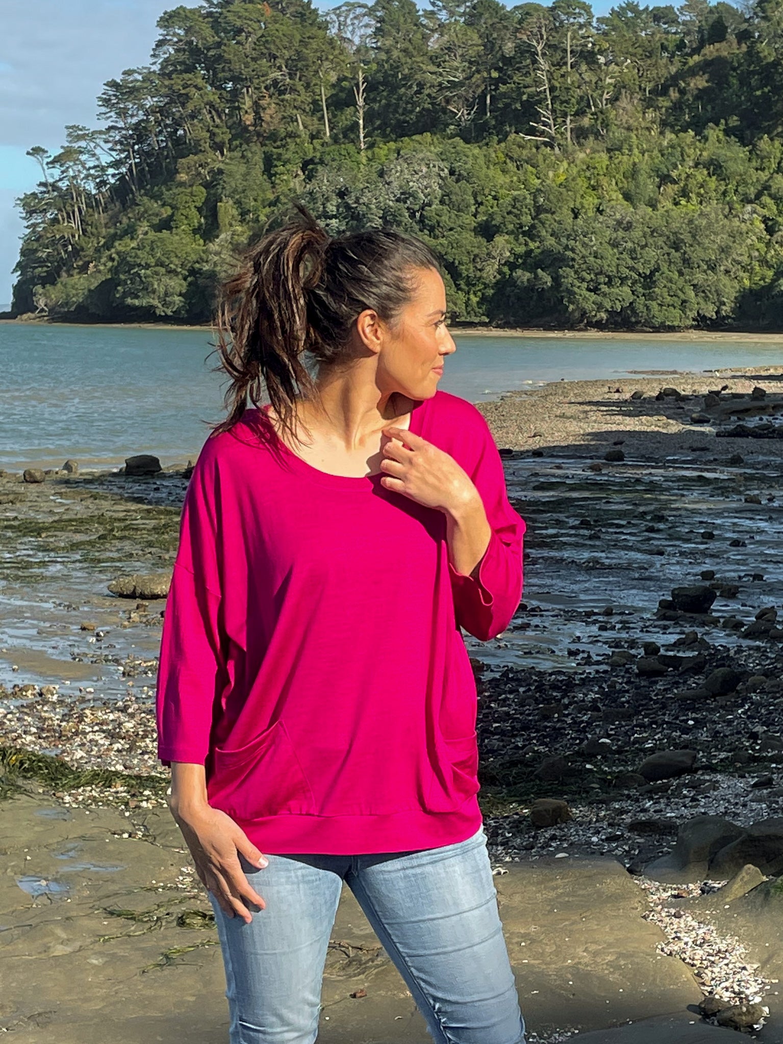 EBAS453 FRONT POCKET JUMPER