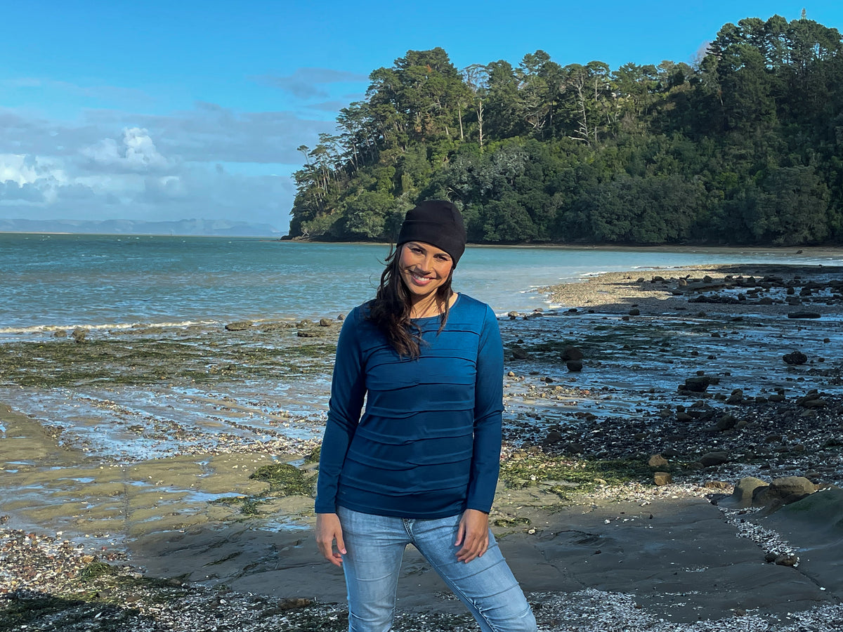 EBAS608 TUCK PLEAT TOP